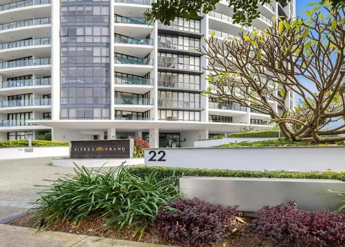 Stylish 1 Bedroom Apartment In Sierra Grand - Coasthm